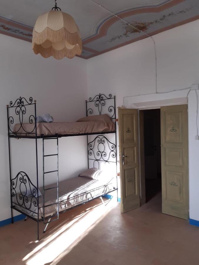 Palazzo Tuemi Apartment Castelplanio ภายนอก รูปภาพ